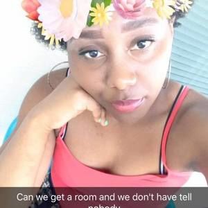 Meet your Posher, Candance